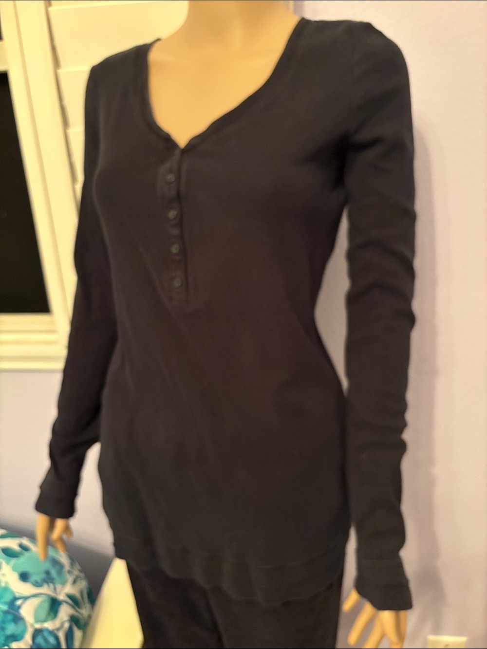 Vintage High Sierra 100% Cotton Black Long Sleeve V-neck Henley ExtraLong Tee